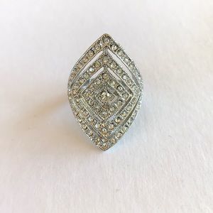 Costume ring